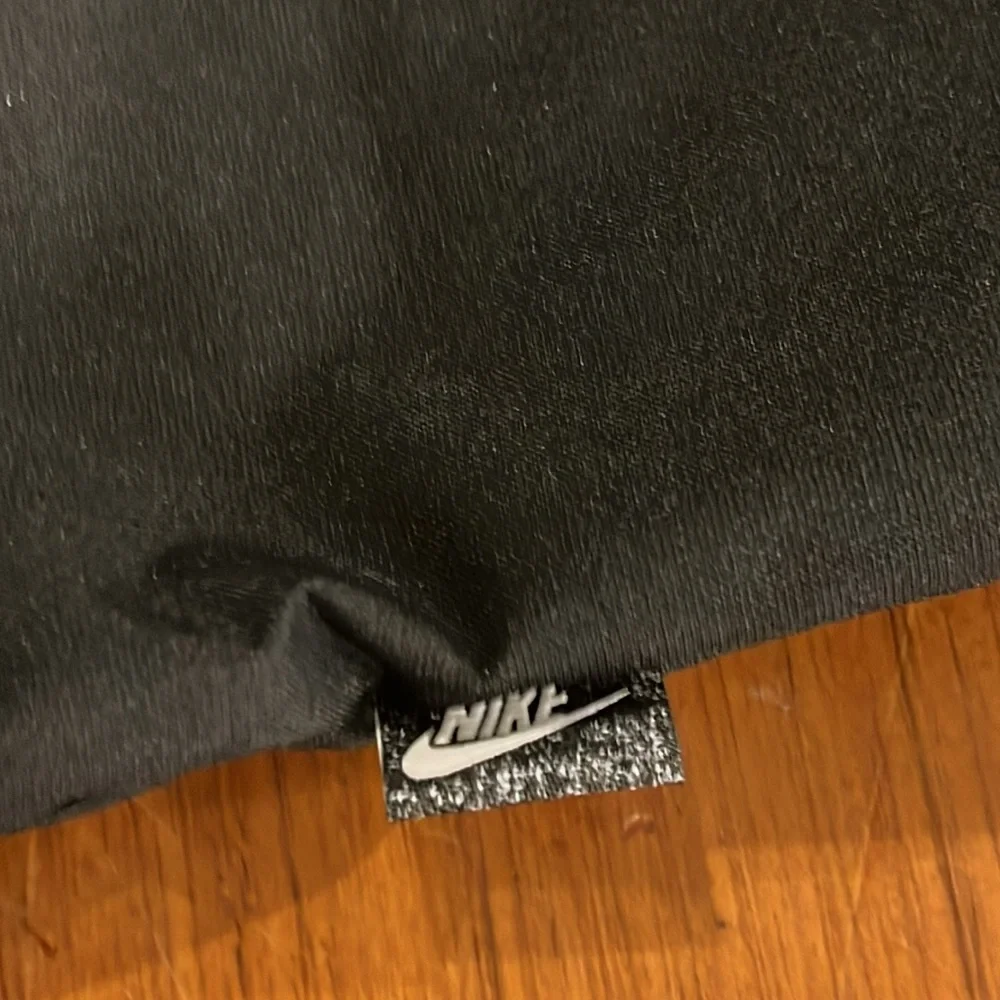 Nike new tags